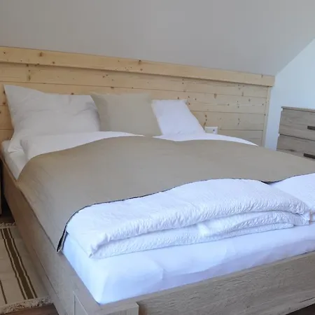 Vera Jasna Apartman *